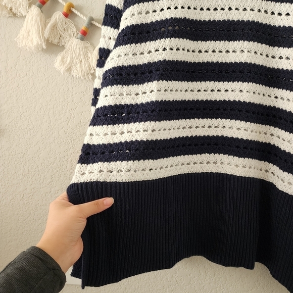 GAP 24/7 Spit Hem Crochet Stripe Chunky Knit Boxy Oversize Pullover Sweater L - Picture 6 of 13